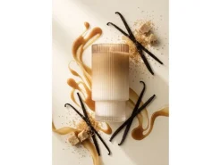 AVA & MAY Duftkerze Iced Caramel Latte 240g