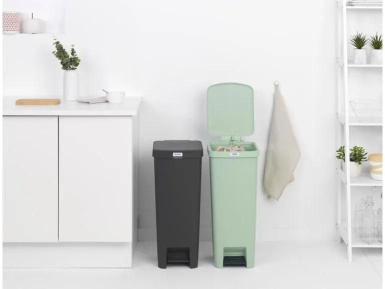Brabantia Abfalleimer StepUp 40 l, Hellgrün