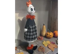 Dameco Aufsteller Frau mit Schleife 72 cm