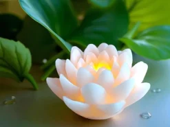 Dameco LED Wachskerze Lotus Blüte 2er Set rosa und türkis grün