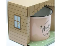 Grafik Werkstatt Vintage Becher Bergglück, Wanderwoman
