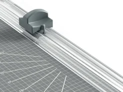 Leitz Bürogeräte Rollenschneidegerät Precision Home A4 8 Blätter