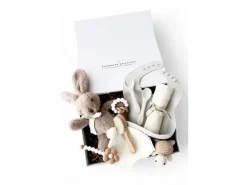 Oykami Baby Geschenkbox Lunelle Weiss