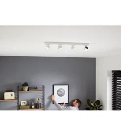 Philips Aufbauspot Star, 4 x 4.5W, 2700K, Weiss