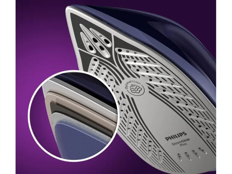 Philips Dampfbügelstation PerfectCare Compact Plus GC7930/31