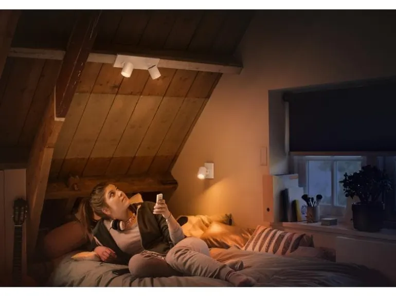 Philips Hue White Ambiance Runner Doppelspot Weiss