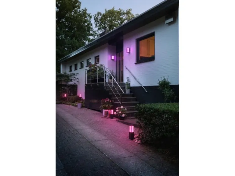 Philips Hue White & Color Ambiance Outdoor Impress Sockelleuchte Schwarz
