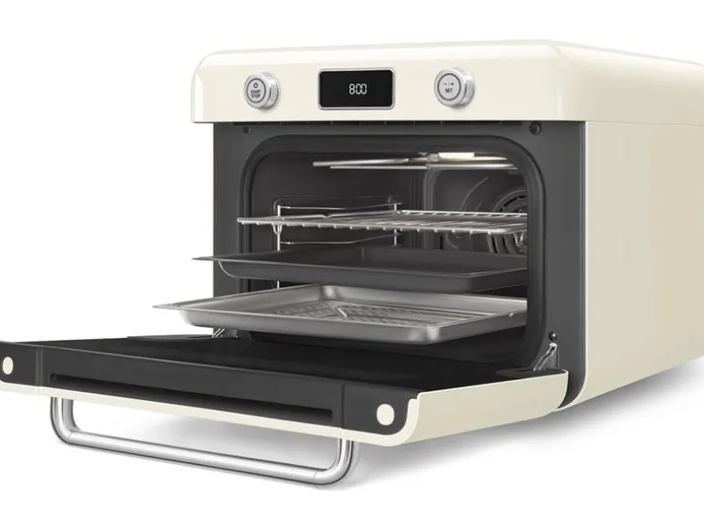 SMEG Backofen COF01CREU 30 l, Cream