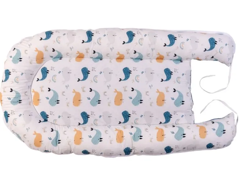 Ullenboom Babynest Cocoon Waffel-Motiv Blau Wale 55 x 95 cm
