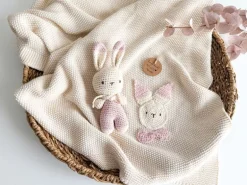 Welcomebabybox Geschenkset Lale – Decke & Hase